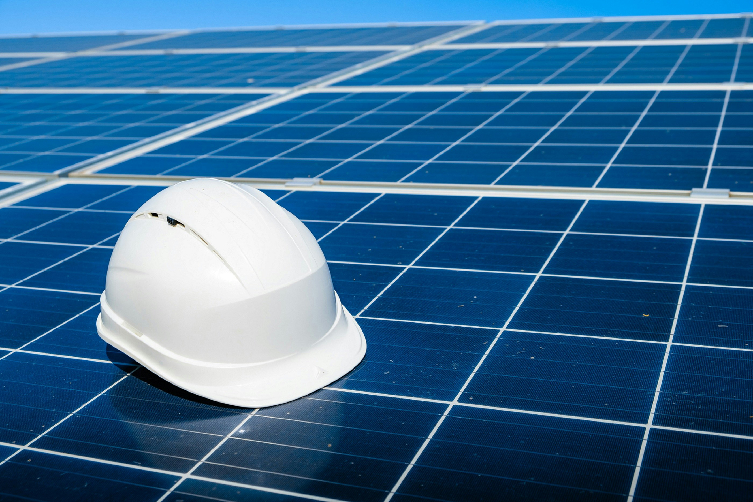 Building a new era of sustainable power - Rezolv Energy
